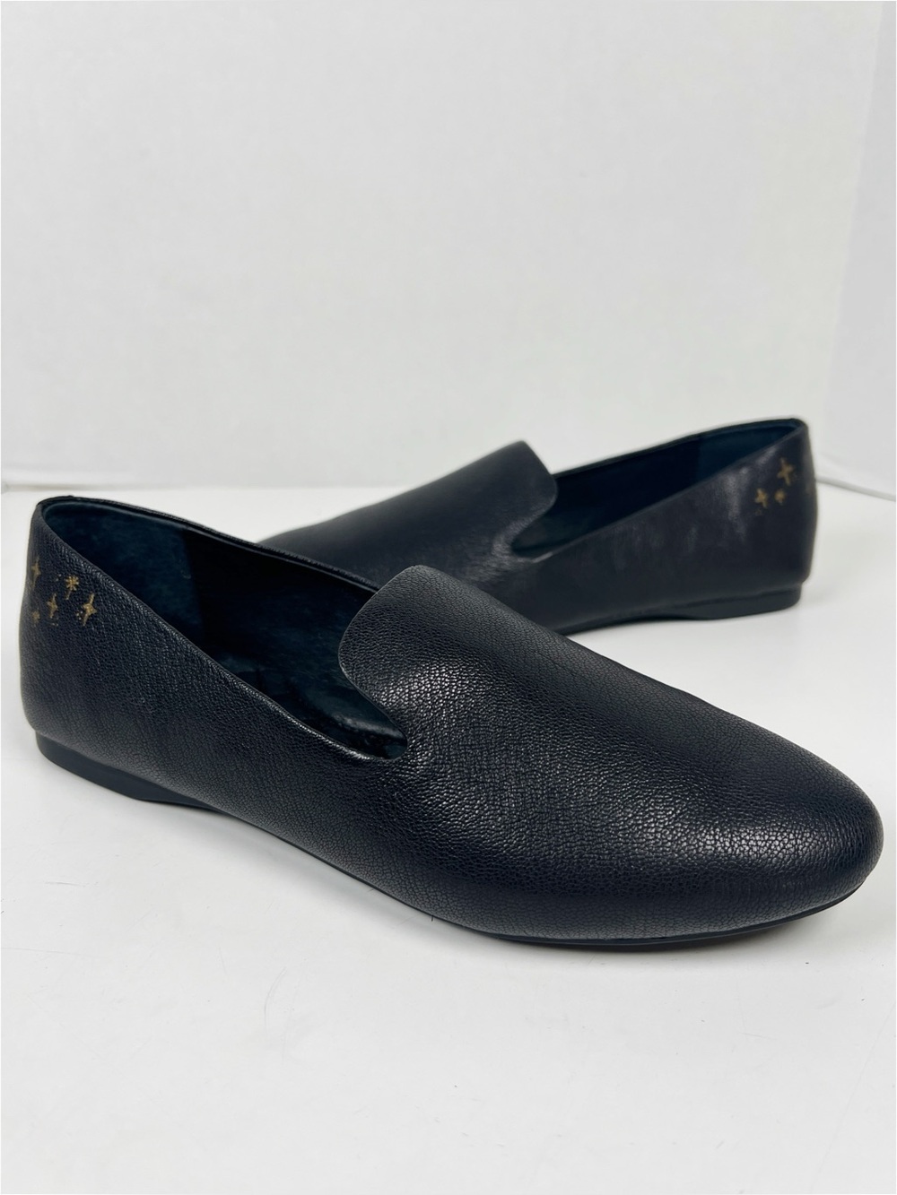 BIRDIES Women’s Size 7.5 Black Leather Star Detail Starling Flat Loafer